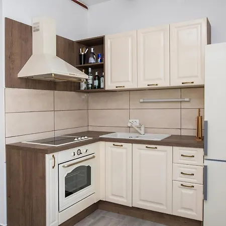 Family Friendly House With A Swimming Pool Burnji, - 21068